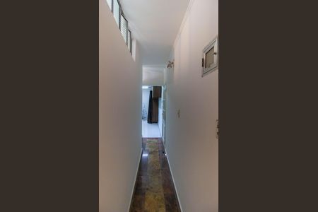 Apartamento para alugar com 75m², 2 quartos e sem vaga Apartamento para alugar com 75m², 2 quartos e sem vagaCorredor