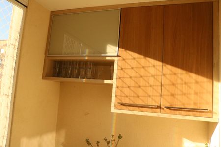 Apartamento para alugar com 67m², 2 quartos e 2 vagasVaranda