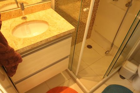 Apartamento para alugar com 67m², 2 quartos e 2 vagasBanheiro