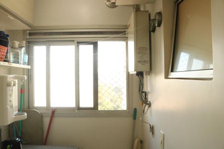 Apartamento para alugar com 67m², 2 quartos e 2 vagasÁrea de Serviço