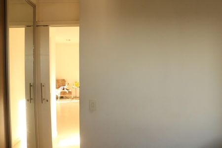 Apartamento para alugar com 67m², 2 quartos e 2 vagasSuíte