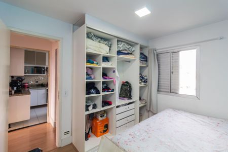 Apartamento à venda com 43m², 2 quartos e 1 vagaQuarto 2