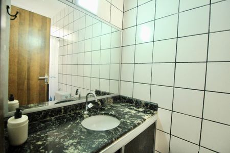 Apartamento para alugar com 30m², 1 quarto e sem vaga Apartamento para alugar com 30m², 1 quarto e sem vagaBanheiro da Suíte