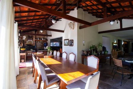 Casa para alugar com 170m², 4 quartos e 7 vagas Casa para alugar com 170m², 4 quartos e 7 vagasArea Gourmet