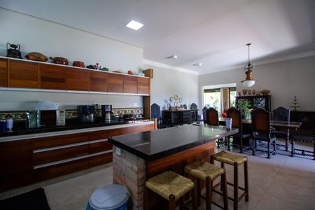 Casa para alugar com 170m², 4 quartos e 7 vagas Casa para alugar com 170m², 4 quartos e 7 vagasCozinha