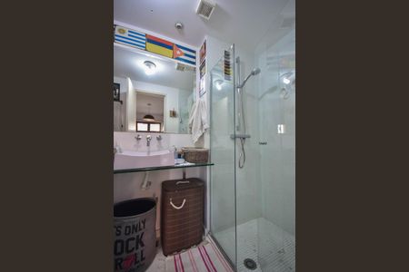 Apartamento para alugar com 70m², 1 quarto e 1 vaga Apartamento para alugar com 70m², 1 quarto e 1 vagaBanheiro
