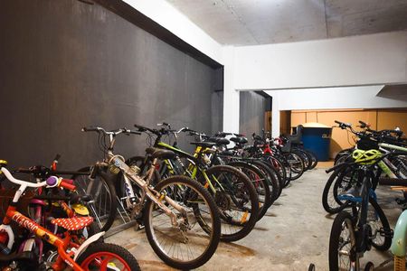 Apartamento para alugar com 70m², 1 quarto e 1 vaga Apartamento para alugar com 70m², 1 quarto e 1 vagaBicicletário