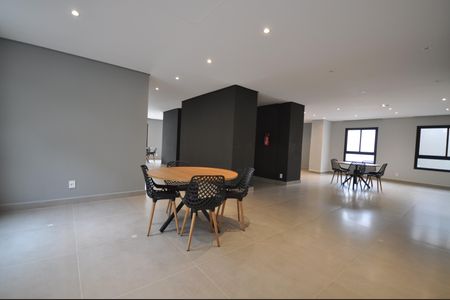 Apartamento à venda com 40m², 2 quartos e sem vagaÁrea comum - Salão de festas