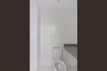 Apartamento à venda com 55m², 2 quartos e 1 vaga Apartamento à venda com 55m², 2 quartos e 1 vagaBanheiro da Suíte 2