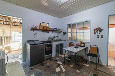 Casa para alugar com 530m², 3 quartos e 1 vaga Casa para alugar com 530m², 3 quartos e 1 vagaCozinha