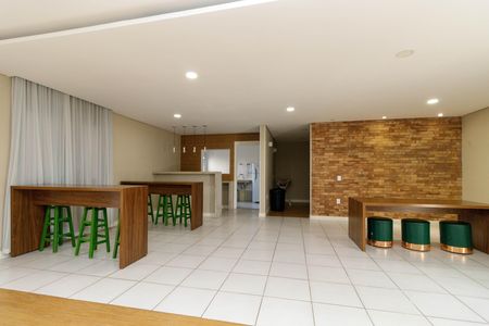 Apartamento para alugar com 41m², 2 quartos e sem vaga Apartamento para alugar com 41m², 2 quartos e sem vagaÁrea comum - Salão de festas
