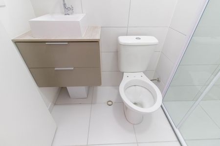 Apartamento para alugar com 41m², 2 quartos e sem vaga Apartamento para alugar com 41m², 2 quartos e sem vagaBanheiro