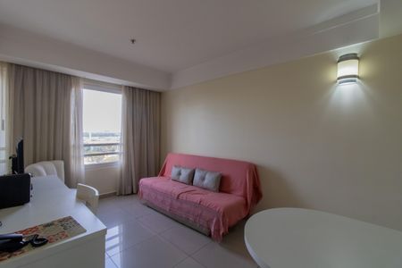 Apartamento à venda com 32m², 1 quarto e 1 vaga Apartamento à venda com 32m², 1 quarto e 1 vagaSala