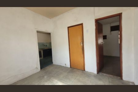 Casa para alugar com 65m², 2 quartos e 2 vagas Casa para alugar com 65m², 2 quartos e 2 vagasCopa