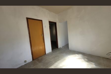 Casa para alugar com 65m², 2 quartos e 2 vagas Casa para alugar com 65m², 2 quartos e 2 vagasCopa