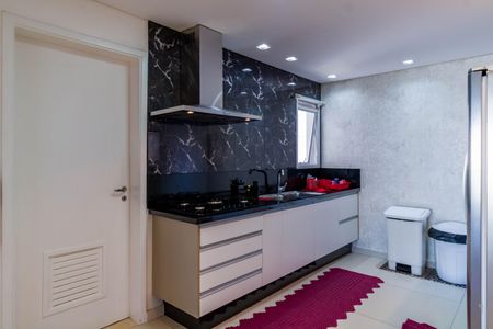 Apartamento à venda com 177m², 3 quartos e 3 vagas Apartamento à venda com 177m², 3 quartos e 3 vagasCozinha