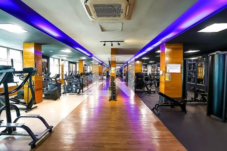 Apartamento à venda com 177m², 3 quartos e 3 vagas Apartamento à venda com 177m², 3 quartos e 3 vagasÁrea comumÁrea comum