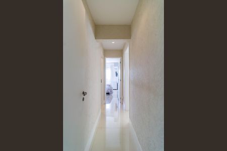 Apartamento à venda com 177m², 3 quartos e 3 vagas Apartamento à venda com 177m², 3 quartos e 3 vagasCorredor