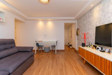 Apartamento à venda com 84m², 3 quartos e 1 vaga Apartamento à venda com 84m², 3 quartos e 1 vagaSala