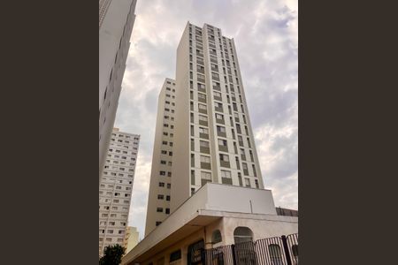 Apartamento à venda com 84m², 3 quartos e 1 vaga Apartamento à venda com 84m², 3 quartos e 1 vagaFachada