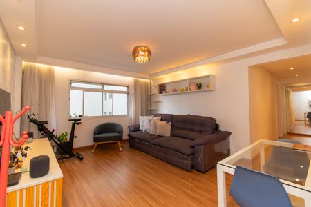 Apartamento à venda com 84m², 3 quartos e 1 vaga Apartamento à venda com 84m², 3 quartos e 1 vagaSala