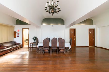 Apartamento à venda com 84m², 3 quartos e 1 vaga Apartamento à venda com 84m², 3 quartos e 1 vagaÁrea comum - Salão de festas