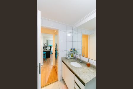 Apartamento à venda com 84m², 3 quartos e 1 vaga Apartamento à venda com 84m², 3 quartos e 1 vagaBanheiro