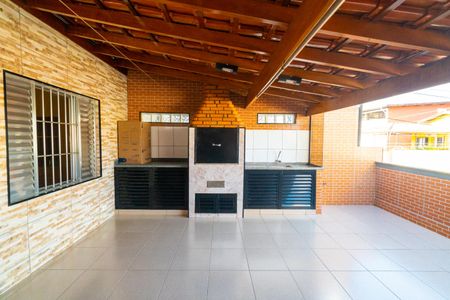 Casa à venda com 166m², 3 quartos e 2 vagasChurrasqueira