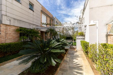 Casa de condomínio à venda com 240m², 3 quartos e 3 vagasÁrea Comum