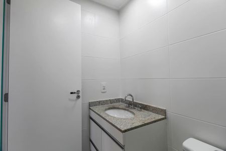 Apartamento à venda com 64m², 2 quartos e 1 vagaBanheiro Social
