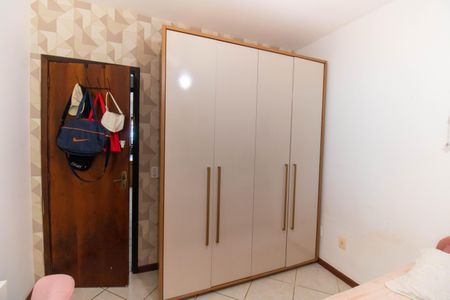 Casa à venda com 450m², 3 quartos e 4 vagas Casa à venda com 450m², 3 quartos e 4 vagasQuarto 2