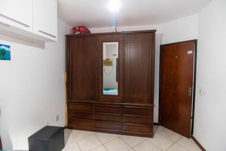 Casa à venda com 450m², 3 quartos e 4 vagas Casa à venda com 450m², 3 quartos e 4 vagasQuarto 1