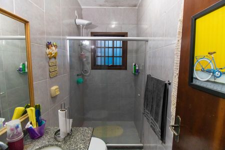 Casa à venda com 450m², 3 quartos e 4 vagas Casa à venda com 450m², 3 quartos e 4 vagasBanheiro Social