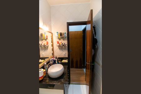 Casa à venda com 450m², 3 quartos e 4 vagas Casa à venda com 450m², 3 quartos e 4 vagasBanheiro da Suíte