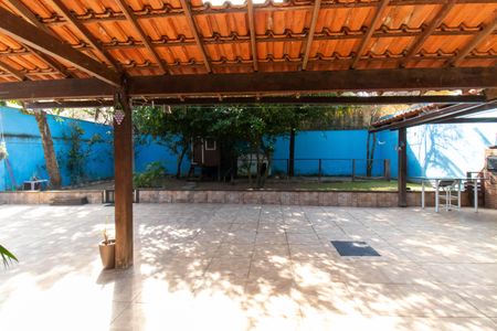 Casa à venda com 450m², 3 quartos e 4 vagas Casa à venda com 450m², 3 quartos e 4 vagasVista do Quarto 2