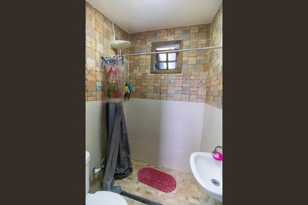 Casa à venda com 450m², 3 quartos e 4 vagas Casa à venda com 450m², 3 quartos e 4 vagasBanheiro de serviço