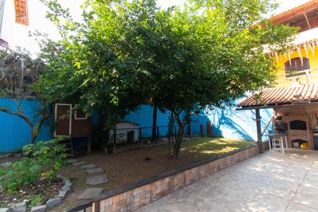 Casa à venda com 450m², 3 quartos e 4 vagas Casa à venda com 450m², 3 quartos e 4 vagasÁrea externa