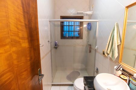 Casa à venda com 450m², 3 quartos e 4 vagas Casa à venda com 450m², 3 quartos e 4 vagasBanheiro da Suíte