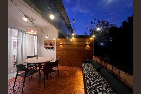 Apartamento à venda com 80m², 1 quarto e 2 vagas Apartamento à venda com 80m², 1 quarto e 2 vagasVaranda da Sala