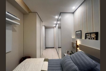Apartamento à venda com 80m², 1 quarto e 2 vagas Apartamento à venda com 80m², 1 quarto e 2 vagasSuíte