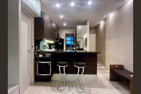 Apartamento à venda com 80m², 1 quarto e 2 vagas Apartamento à venda com 80m², 1 quarto e 2 vagasCozinha