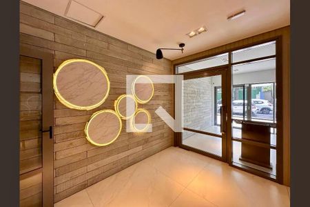 Studio à venda com 24m², 0 quarto e sem vaga Studio à venda com 24m², 0 quarto e sem vagaEntrada