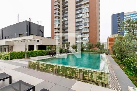 Studio à venda com 24m², 0 quarto e sem vaga Studio à venda com 24m², 0 quarto e sem vagaPiscina