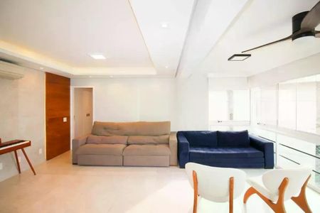 Apartamento à venda com 3 quartos, 110m² em Vila Olímpia, São Paulo