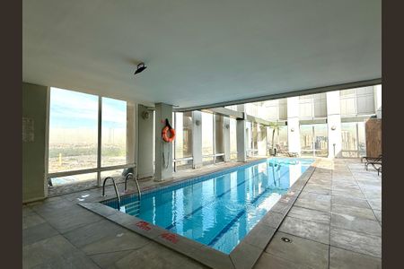 Apartamento à venda com 32m², 1 quarto e 1 vagaArea Comum - Piscina