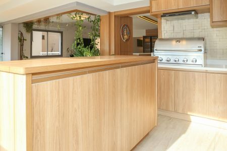 Apartamento à venda com 205m², 5 quartos e 3 vagas Apartamento à venda com 205m², 5 quartos e 3 vagas Varanda Gourmet