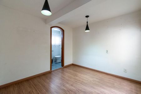 Casa à venda com 145m², 3 quartos e 2 vagasSuíte 2