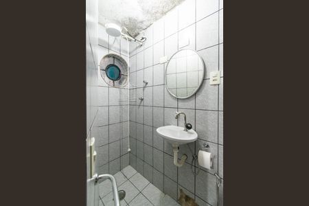 Casa à venda com 145m², 3 quartos e 2 vagasBanheiro de serviço