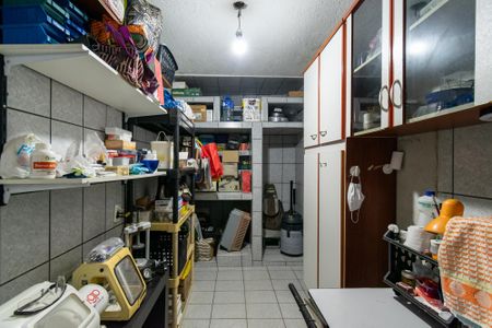 Casa à venda com 145m², 3 quartos e 2 vagasDespensa
