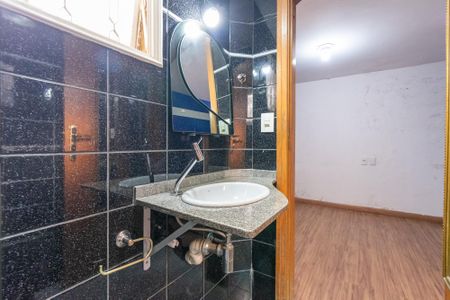 Casa à venda com 145m², 3 quartos e 2 vagasBanheiro da Suíte 3